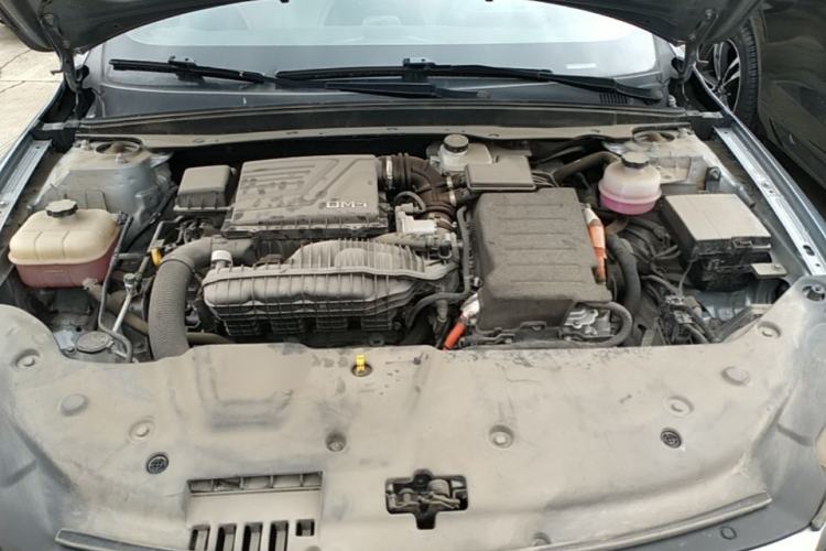Used BYD Qin PLUS 2023 Champion Edition DM-i 120KM Leading Model Engine Bay