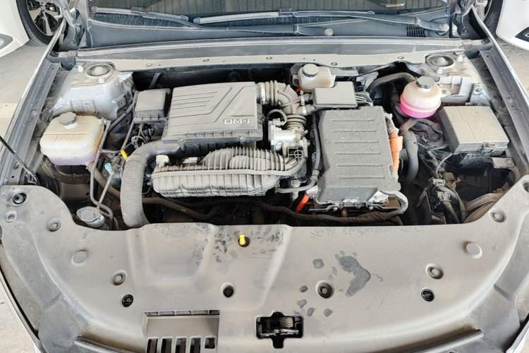 Used BYD Qin PLUS 2023 Champion Edition DM-i 55KM Leading Model Engine Bay