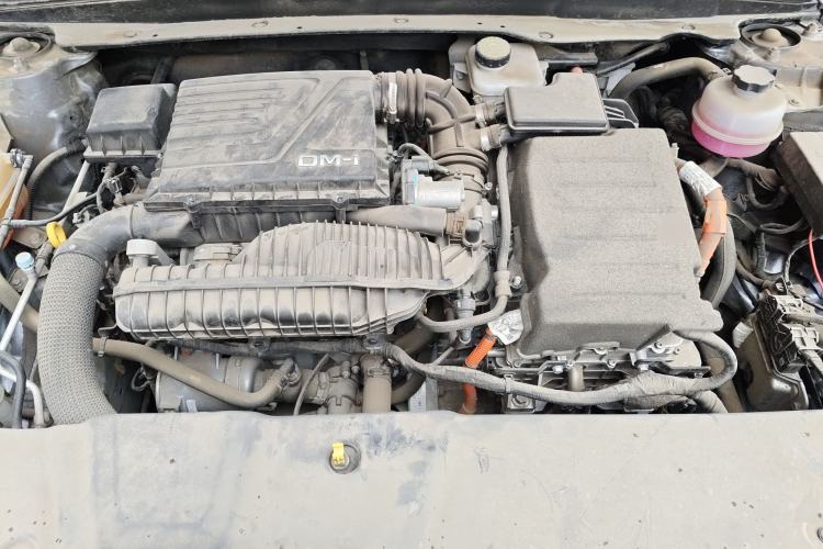 Used BYD Qin PLUS 2023 Champion Edition DM-i 55KM Leading Model Engine Bay
