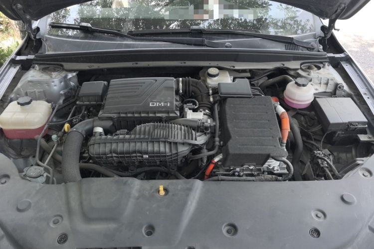 Used BYD Qin PLUS 2023 Champion Edition DM-i 55KM Leading Model Engine Bay
