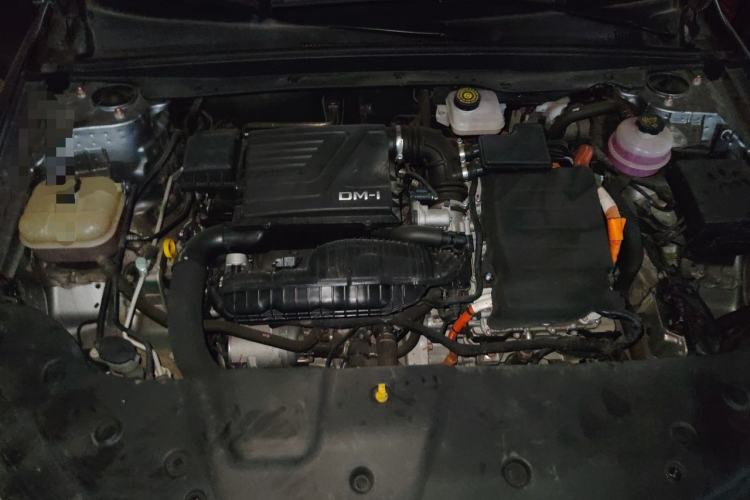 Used BYD Qin PLUS 2023 Champion Edition DM-i 120KM Leading Model Engine Bay