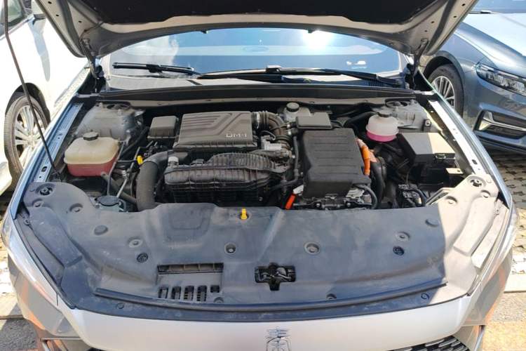 Used BYD Qin PLUS 2023 Champion Edition DM-i 120KM Excellence Model Engine Bay