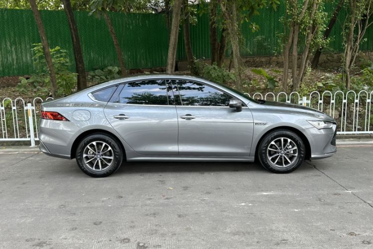 Used BYD Qin PLUS 2023 Champion Edition DM-i 55KM Leading Model Exterior 1
