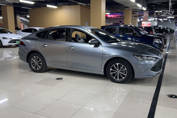 Used BYD Qin PLUS 2023 Champion Edition DM-i 55KM Leading Model Exterior 1