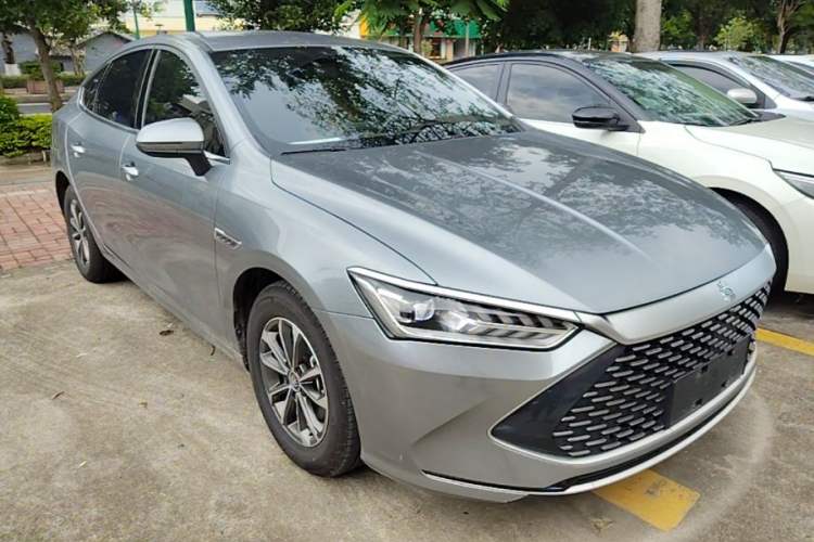 Used BYD Qin PLUS 2023 Champion Edition DM-i 55KM Leading Model Exterior 1