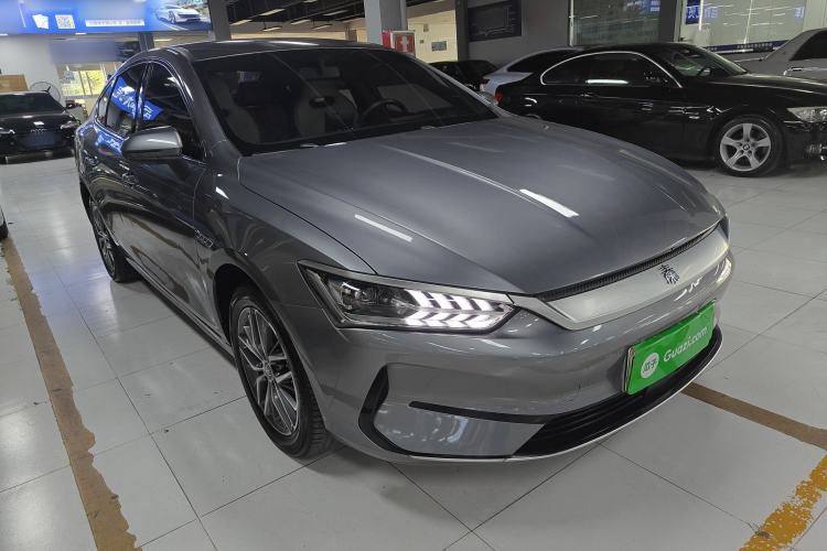 Used BYD Qin PLUS 2023 Champion Edition EV 420KM Leading Model Exterior 1