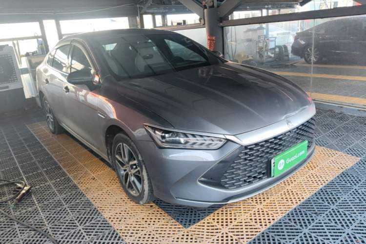 Used BYD Qin PLUS 2023 Champion Edition DM-i 120KM Beyond Model Exterior 1
