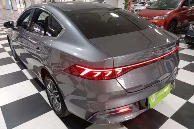 Used BYD Qin PLUS 2023 Champion Edition DM-i 55KM Superior Model Exterior 2