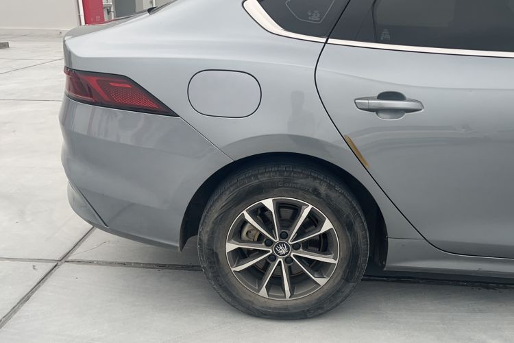 Used BYD Qin PLUS 2023 Champion Edition DM-i 55KM Leading Model Exterior 2