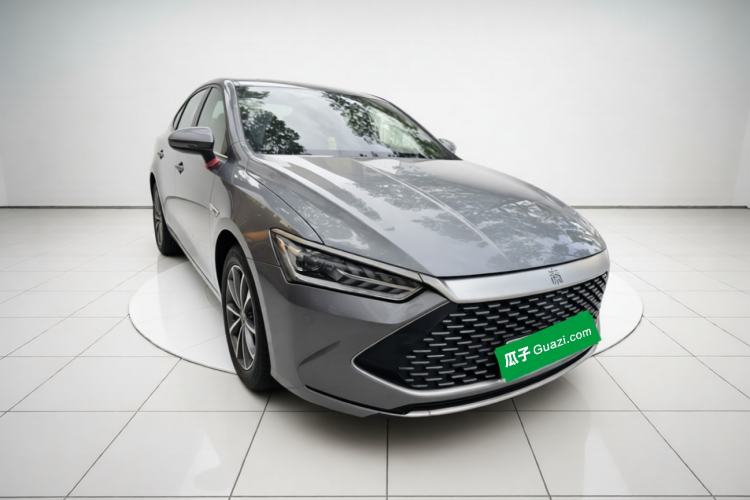 Used BYD Qin PLUS 2023 Champion Edition DM-i 55KM Leading Model Exterior 2