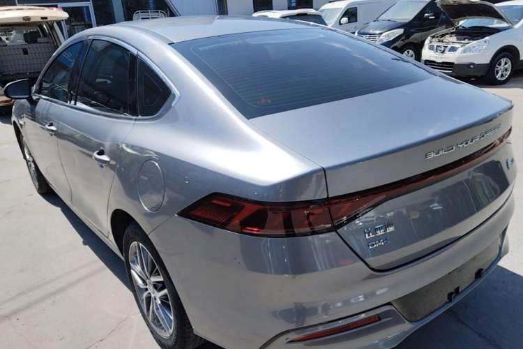 Used BYD Qin PLUS 2023 Champion Edition DM-i 120KM Beyond Model Exterior 2