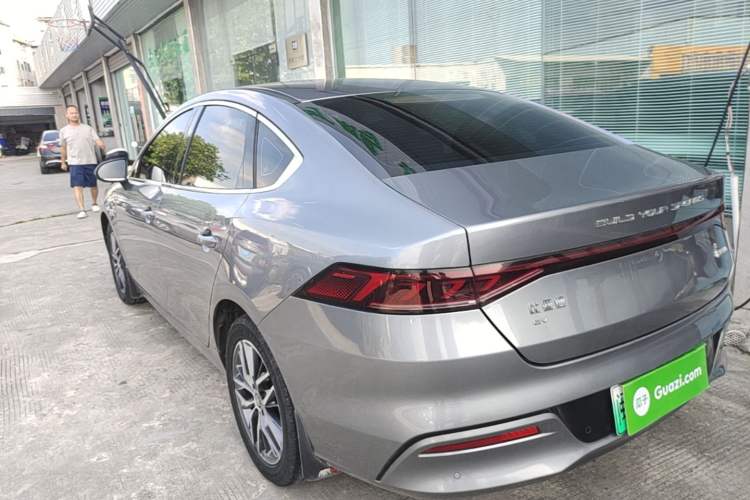 Used BYD Qin PLUS 2023 Champion Edition EV 510KM Leading Model Exterior 2