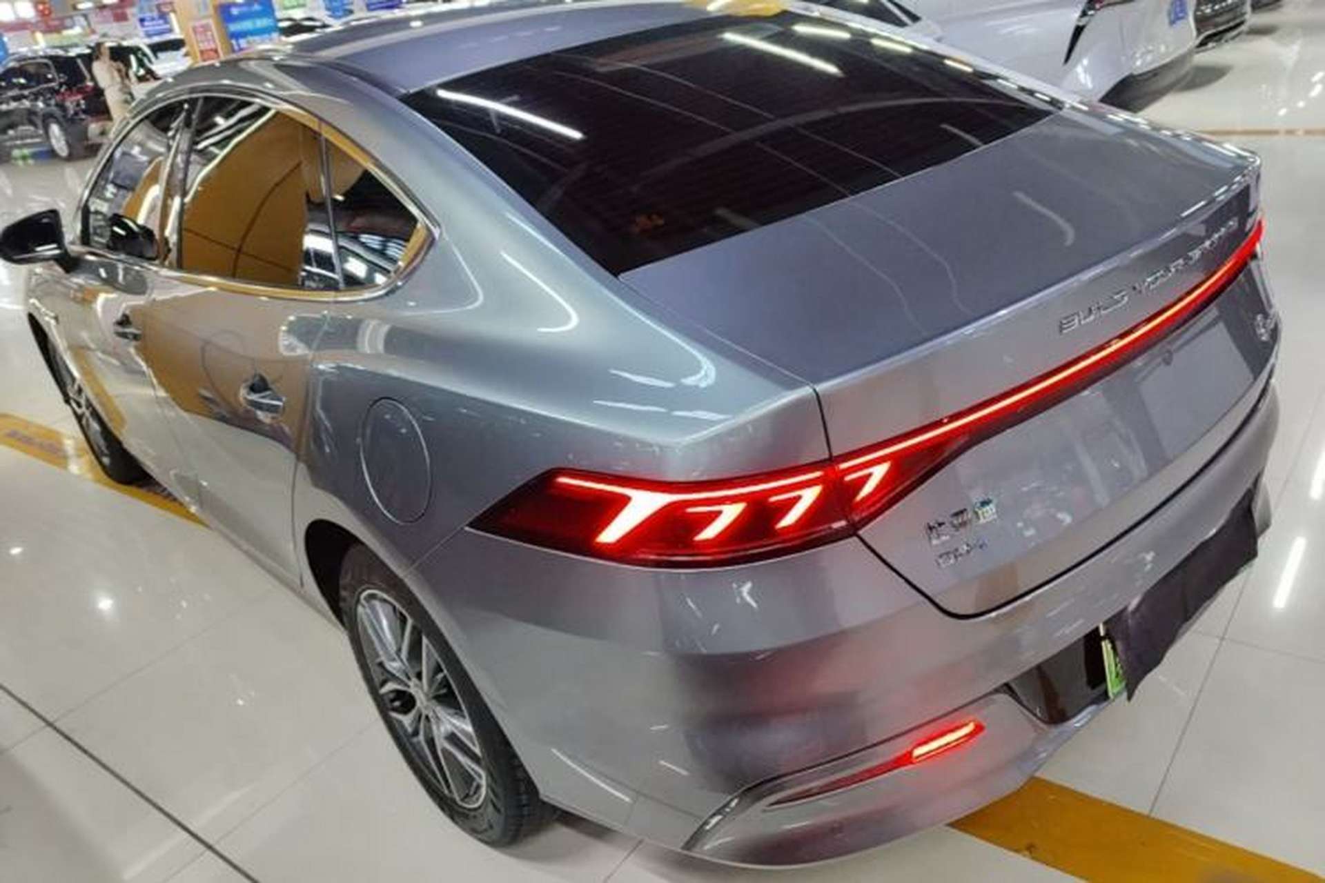 Used BYD Qin PLUS 2023 Champion Edition DM-i 120KM Excellence Model Exterior 2