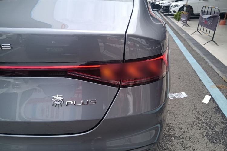 Used BYD Qin PLUS 2023 Champion Edition DM-i 55KM Superior Model Exterior 3