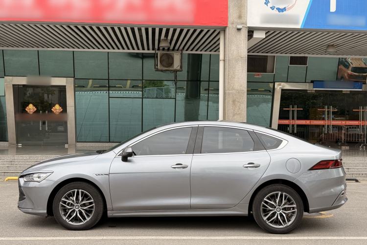 Used BYD Qin PLUS 2023 Champion Edition DM-i 120KM Leading Model Exterior 3