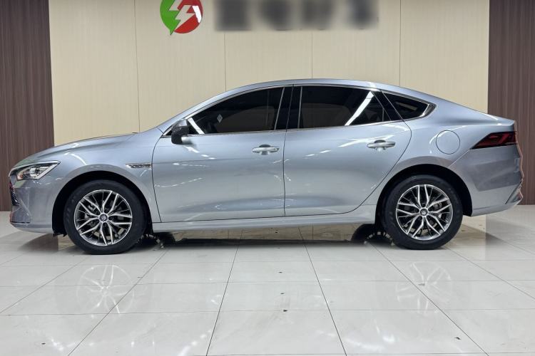 Used BYD Qin PLUS 2023 Champion Edition DM-i 120KM Excellence Model Exterior 3