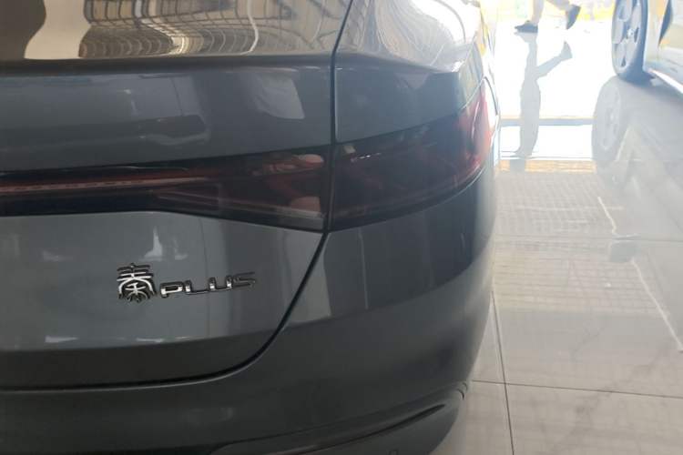 Used BYD Qin PLUS 2023 Champion Edition EV 510KM Beyond Model Exterior 3