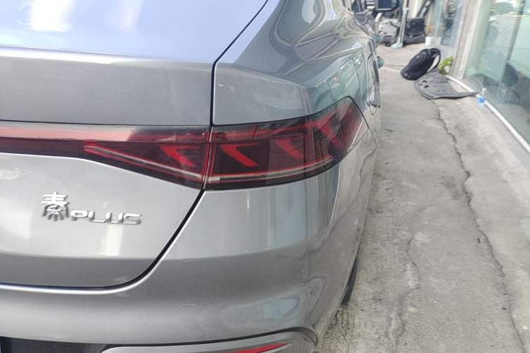 Used BYD Qin PLUS 2023 Champion Edition EV 510KM Leading Model Exterior 3