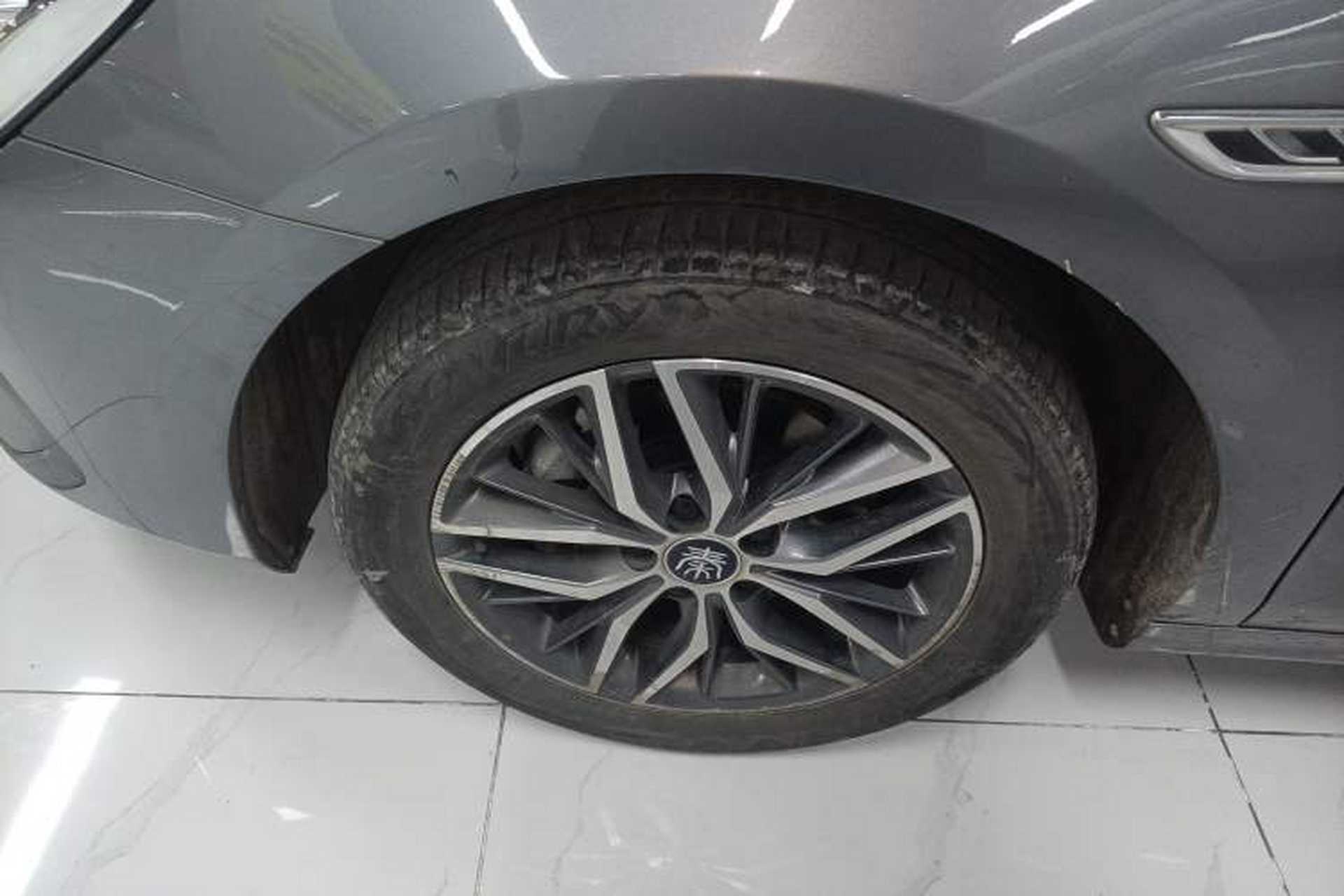 Used BYD Qin PLUS 2023 Champion Edition EV 420KM Leading Model Exterior 4