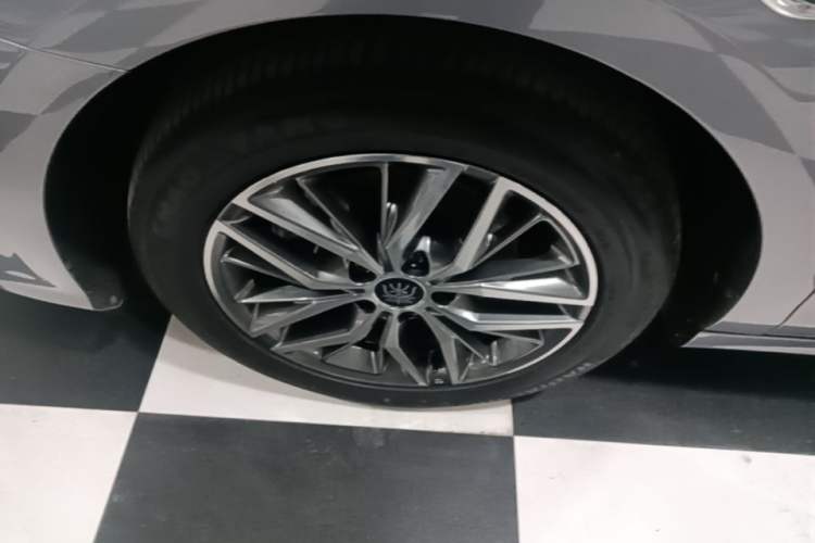Used BYD Qin PLUS 2023 Champion Edition DM-i 55KM Superior Model Exterior 4