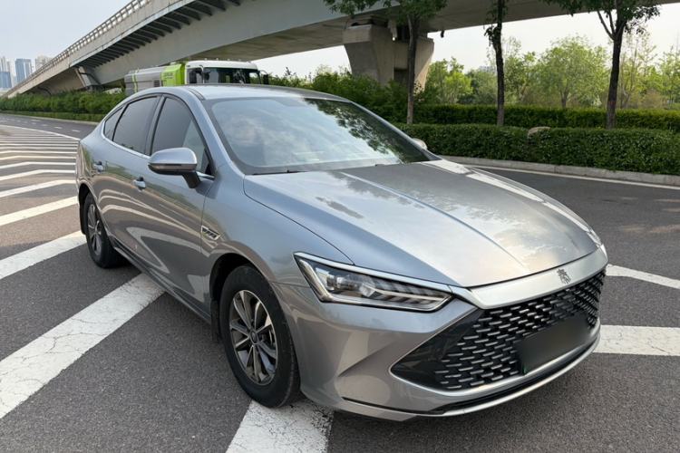 Used BYD Qin PLUS 2023 Champion Edition DM-i 55KM Leading Model Exterior 4