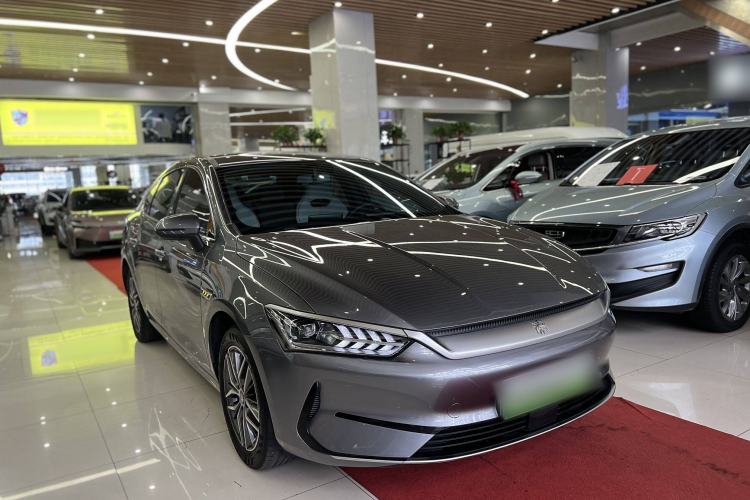Used BYD Qin PLUS 2023 Champion Edition EV 510KM Leading Model Exterior 4