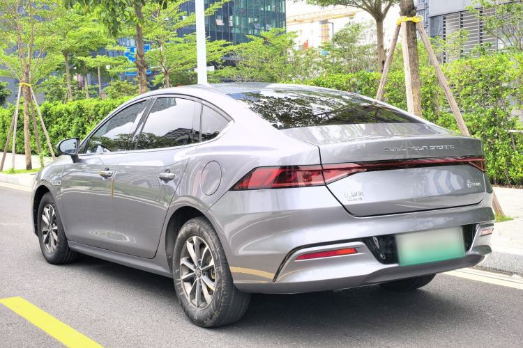 Used BYD Qin PLUS 2023 Champion Edition DM-i 55KM Leading Model Exterior 4