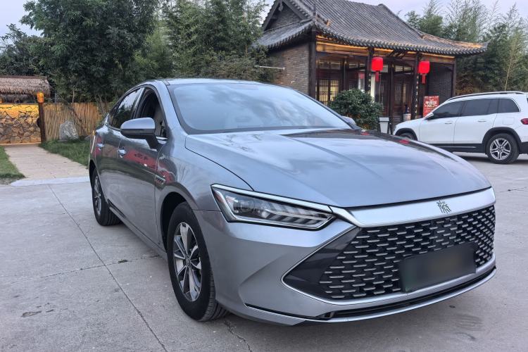Used BYD Qin PLUS 2023 Champion Edition DM-i 55KM Leading Model Exterior 4