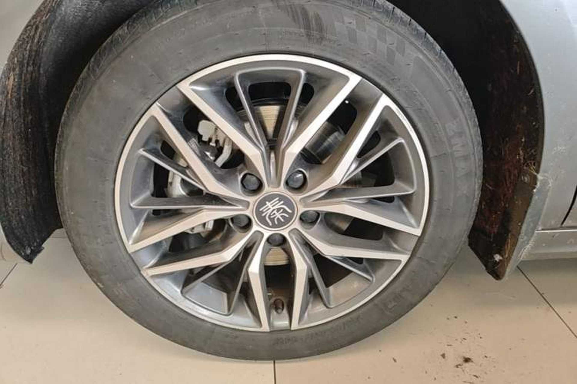 Used BYD Qin PLUS 2023 Champion Edition EV 510KM Leading Model Exterior 4