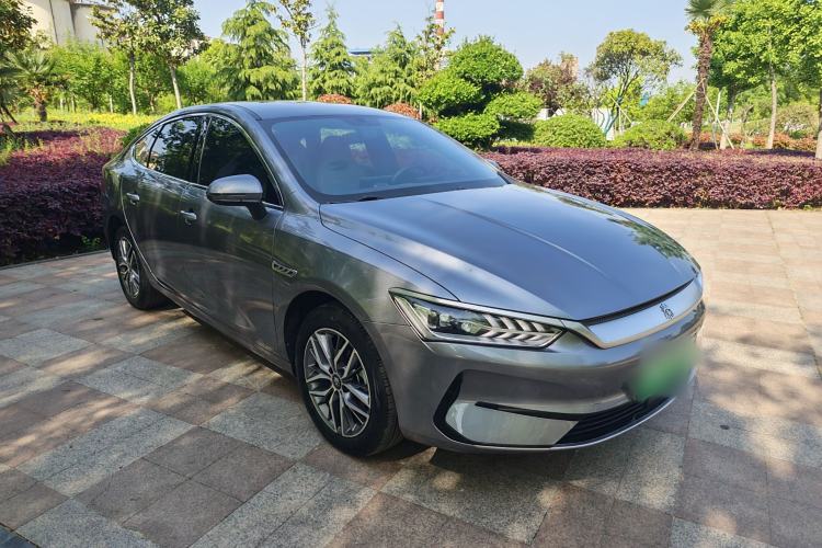 Used BYD Qin PLUS 2023 Champion Edition EV 510KM Leading Model Exterior 4
