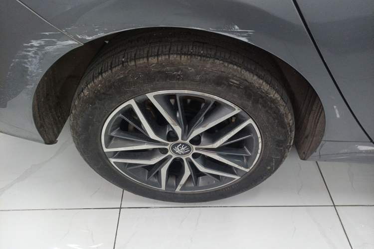 Used BYD Qin PLUS 2023 Champion Edition EV 420KM Leading Model Exterior 5