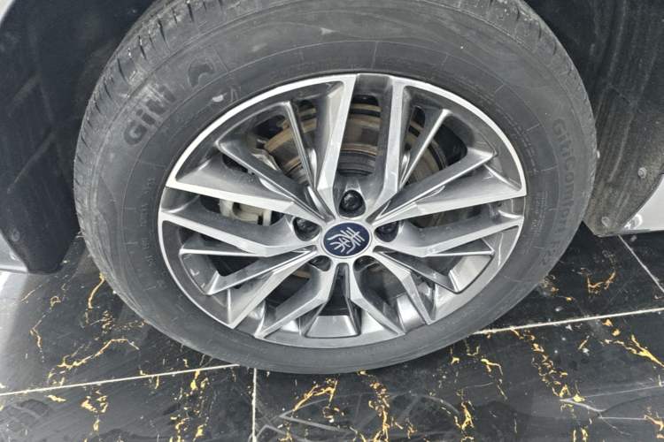Used BYD Qin PLUS 2023 Champion Edition DM-i 120KM Leading Model Exterior 5