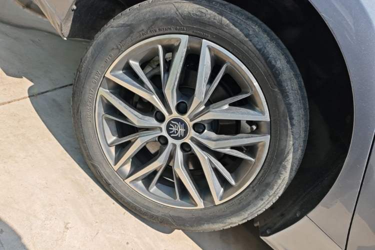 Used BYD Qin PLUS 2023 Champion Edition EV 420KM Superior Model Exterior 5