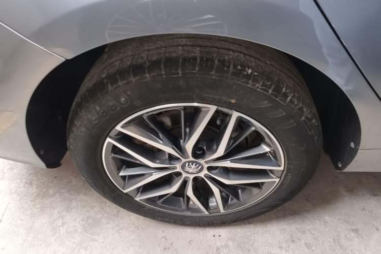 Used BYD Qin PLUS 2023 Champion Edition DM-i 120KM Leading Model Exterior 5