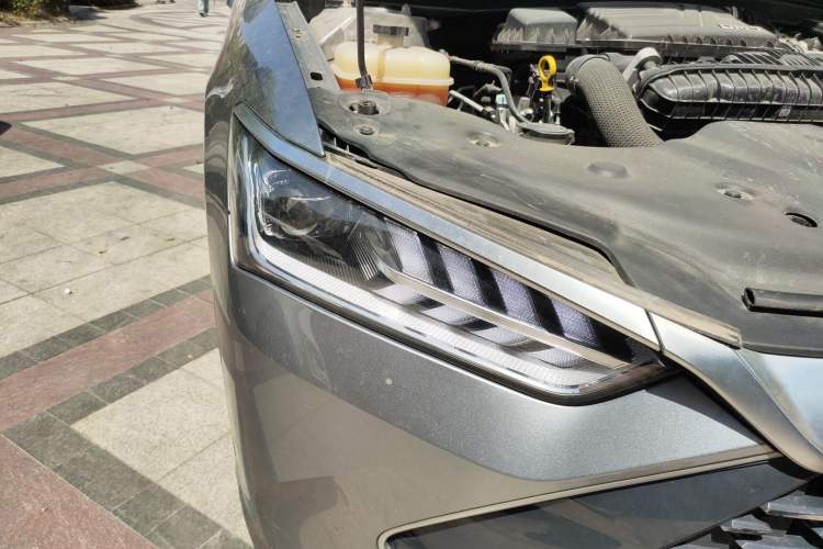 Used BYD Qin PLUS 2023 Champion Edition DM-i 120KM Beyond Model Exterior 6