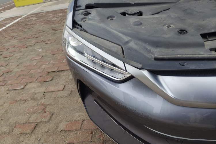 Used BYD Qin PLUS 2023 Champion Edition EV 510KM Leading Model Exterior 6