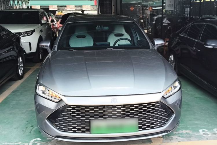 Used BYD Qin PLUS 2023 Champion Edition DM-i 55KM Leading Model Front