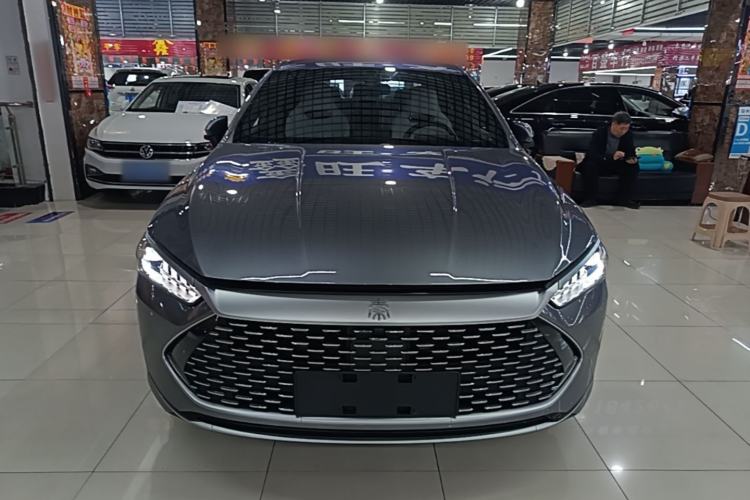 Used BYD Qin PLUS 2023 Champion Edition DM-i 55KM Leading Model Front