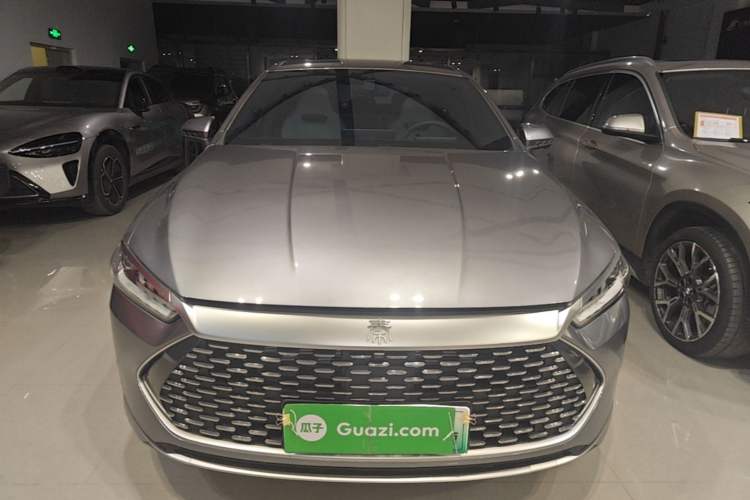 Used BYD Qin PLUS 2023 Champion Edition DM-i 120KM Beyond Model Front
