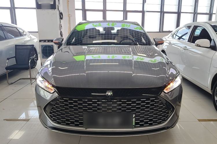 Used BYD Qin PLUS 2023 Champion Edition DM-i 55KM Superior Model Front