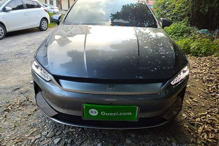 Used BYD Qin PLUS 2023 Champion Edition EV 420KM Superior Model Front