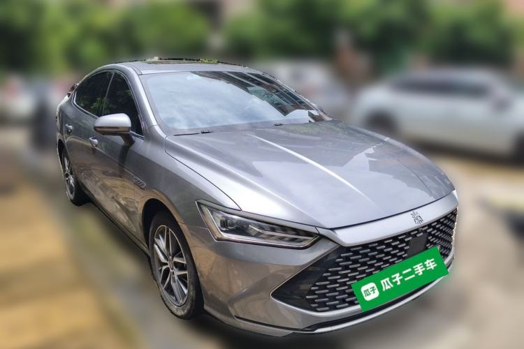 Used BYD Qin PLUS 2023 Champion Edition DM-i 120KM Excellence Model Front Right 45 Deg