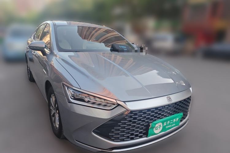 Used BYD Qin PLUS 2023 Champion Edition DM-i 55KM Leading Model Front Right 45 Deg