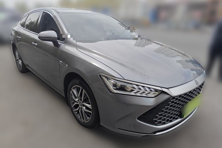Used BYD Qin PLUS 2023 Champion Edition DM-i 120KM Leading Model Front Right 45 Deg