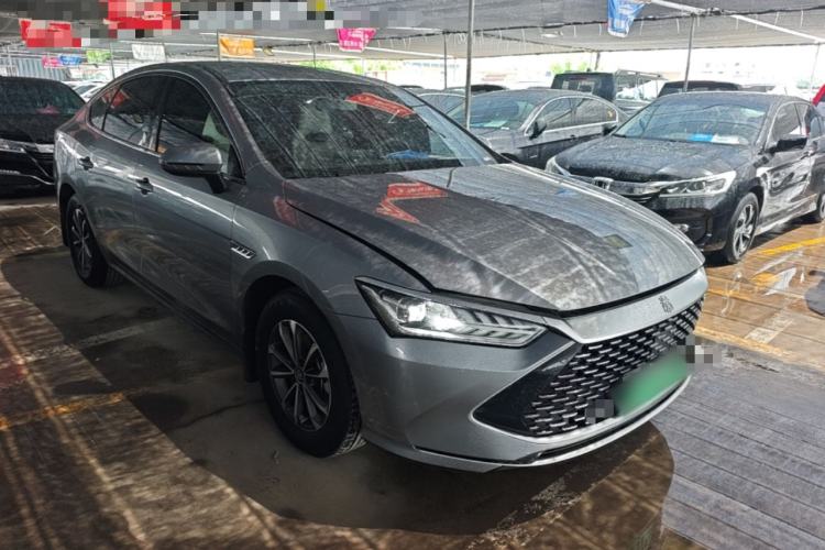 Used BYD Qin PLUS 2023 Champion Edition DM-i 55KM Leading Model Front Right 45 Deg