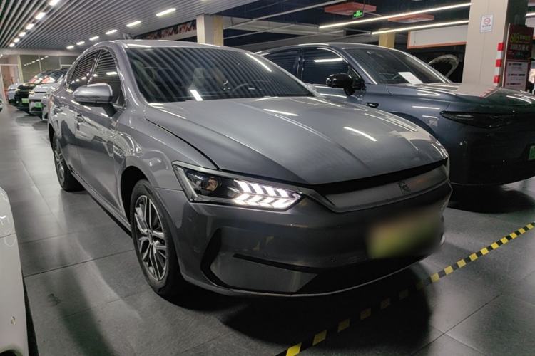 Used BYD Qin PLUS 2023 Champion Edition EV 420KM Superior Model Front Right 45 Deg