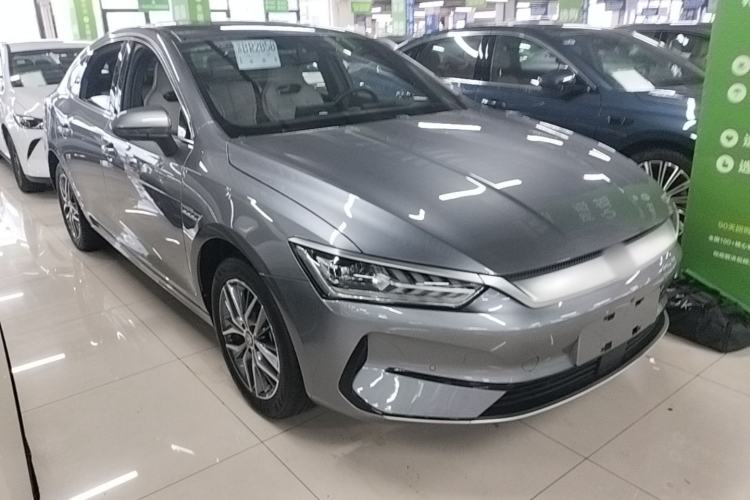 Used BYD Qin PLUS 2023 Champion Edition EV 420KM Superior Model Front Right 45 Deg
