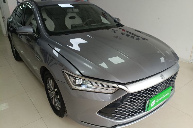 Used BYD Qin PLUS 2023 Champion Edition DM-i 55KM Leading Model Front Right 45 Deg
