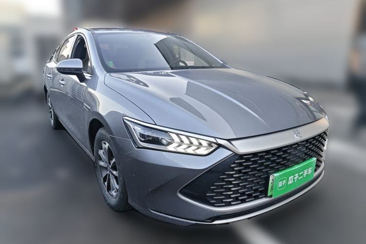 Used BYD Qin PLUS 2023 Champion Edition DM-i 55KM Leading Model Front Right 45 Deg
