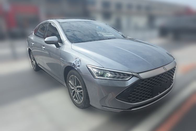 Used BYD Qin PLUS 2023 Champion Edition DM-i 120KM Leading Model Front Right 45 Deg
